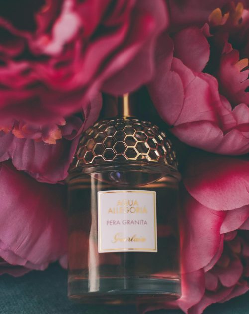 pexels-valeriya-965730